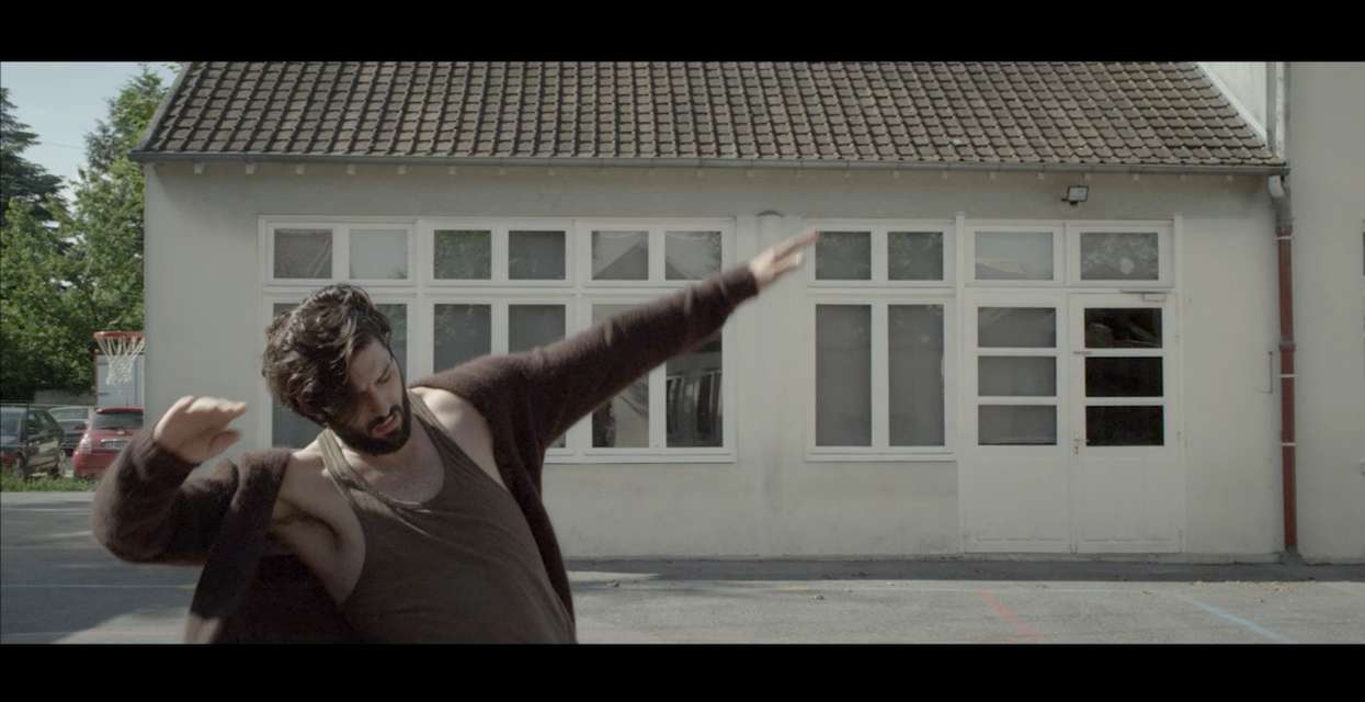 Mykonos Biennale 2015 - Film Festival -  Pas le choix - screen shot