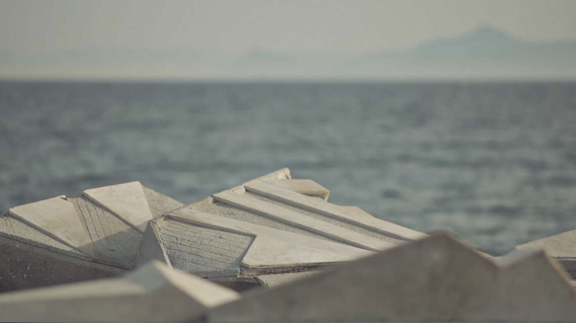 Mykonos Biennale 2015 - Film Festival -  Simply Present - screen shot