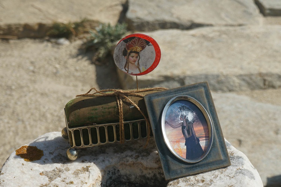 Mykonos Biennale  -  Antidote Box - screen shot