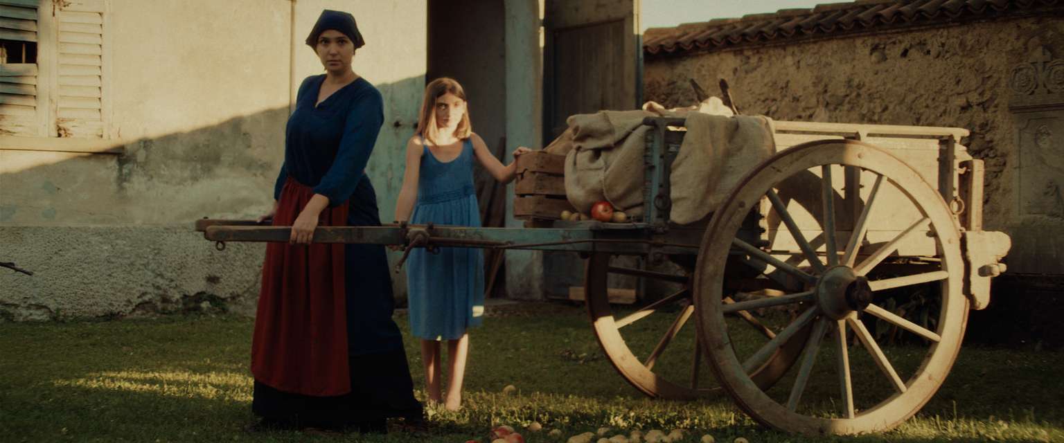 Mykonos Biennale 2015 - Film Festival -  Closed to the Light 5 - screen shot