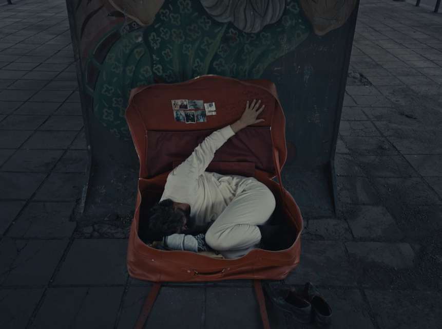 Mykonos Biennale 2015 - Film Festival -  Suitcase - screen shot