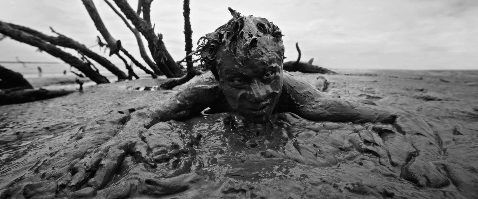 Mykonos Biennale 2015 - Film Festival -  Scarecrow - screen shot