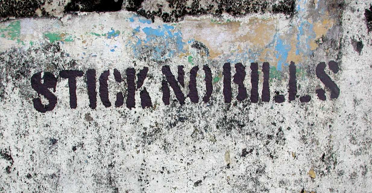 Mykonos Biennale 2015 - Film Festival -  Stick No Bills - screen shot