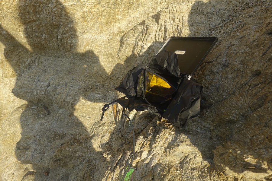 Mykonos Biennale  -  Antidote Box - screen shot