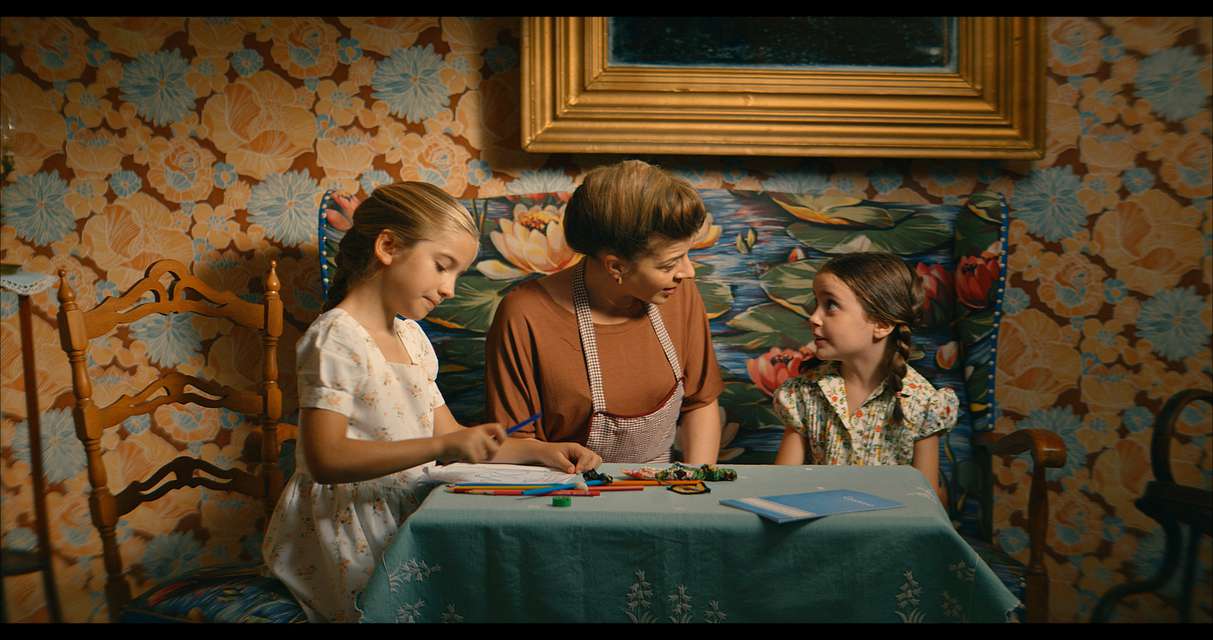 Mykonos Biennale 2015 - Film Festival -  The Summers of your Winter - screen shot