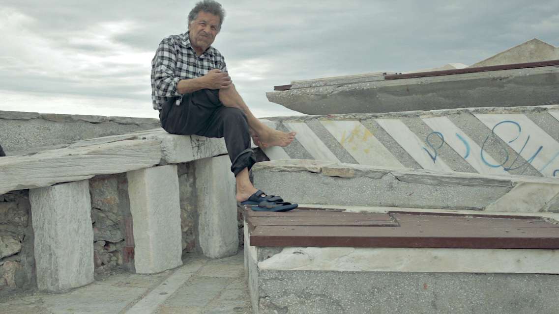 Mykonos Biennale 2015 - Film Festival -  Simply Present - screen shot