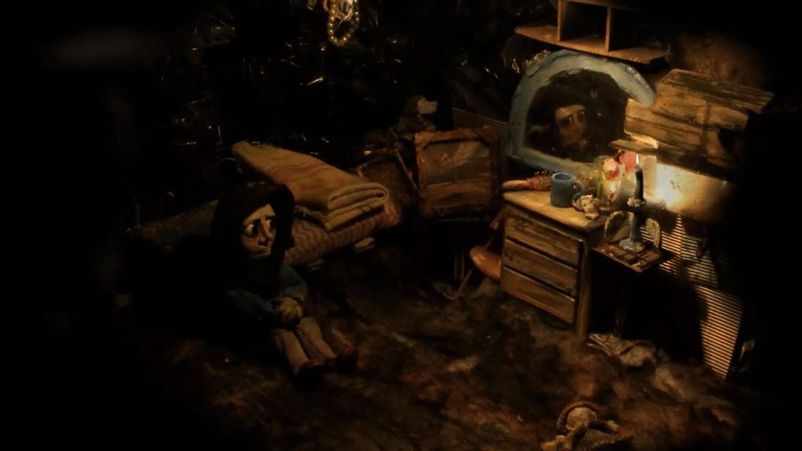 Mykonos Biennale 2015 - Film Festival -  junk girl - screen shot