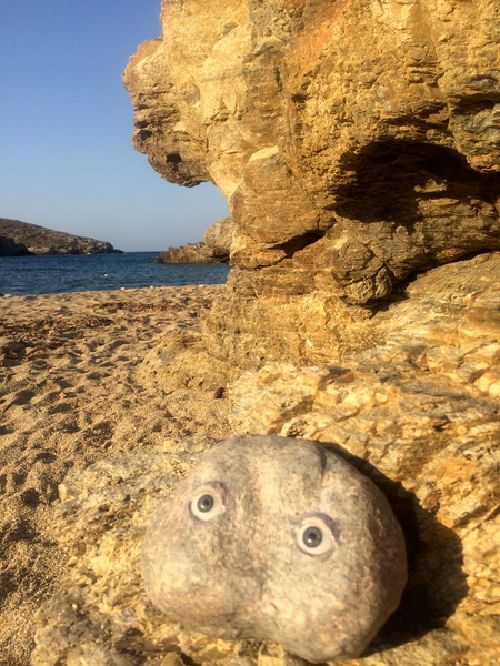 Mykonos Biennale  -  Antidote Box - screen shot