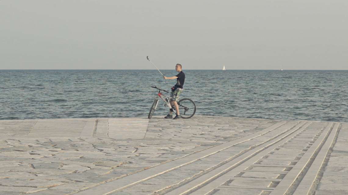 Mykonos Biennale 2015 - Film Festival -  Simply Present - screen shot
