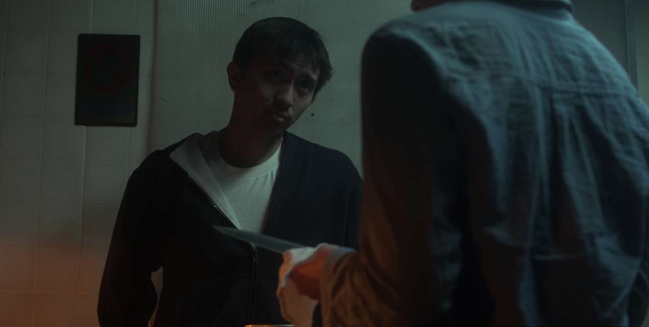 Mykonos Biennale 2015 - Film Festival -  Kanshou Knife - screen shot