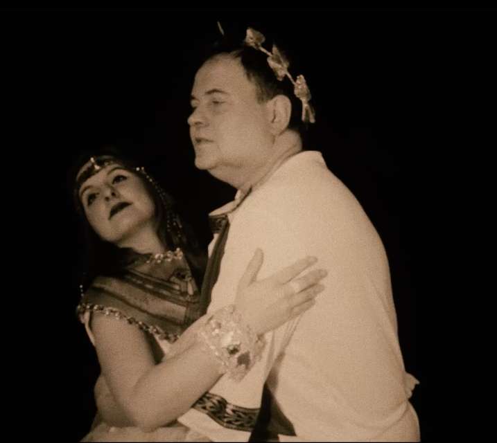 Mykonos Biennale 2015 - Film Festival -  Five Lovers Down - Variations on a Theme - screen shot